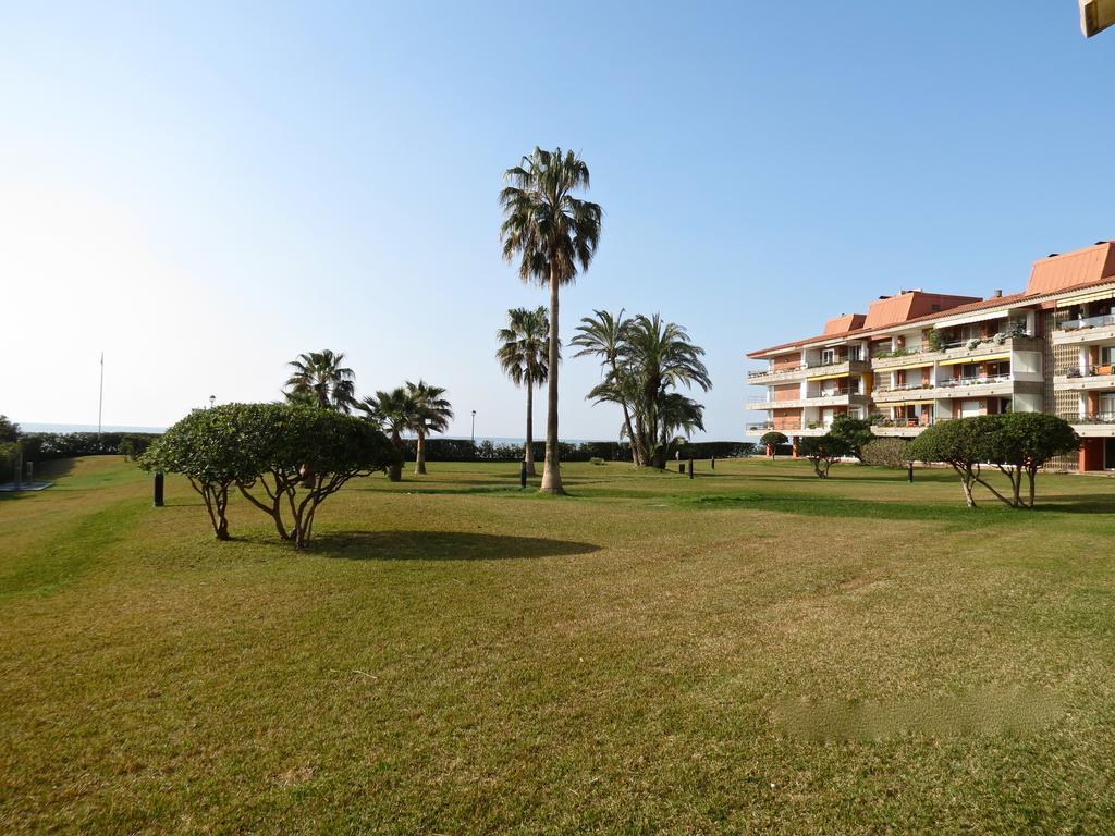 Gava Beach 1St Line Exterior photo