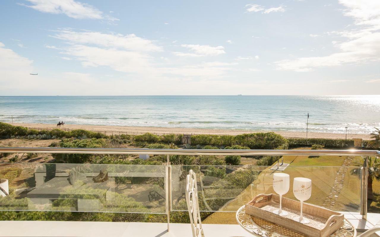 Gava Beach 1St Line Exterior photo