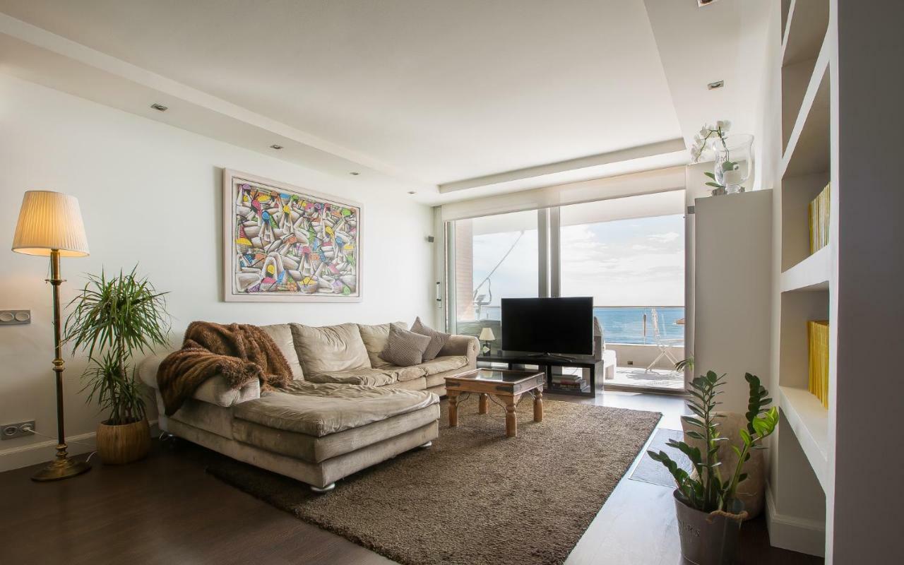 Gava Beach 1St Line Exterior photo